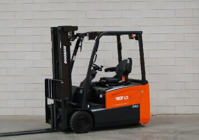 Doosan B T Electric Forklift Specs Lift Trucks