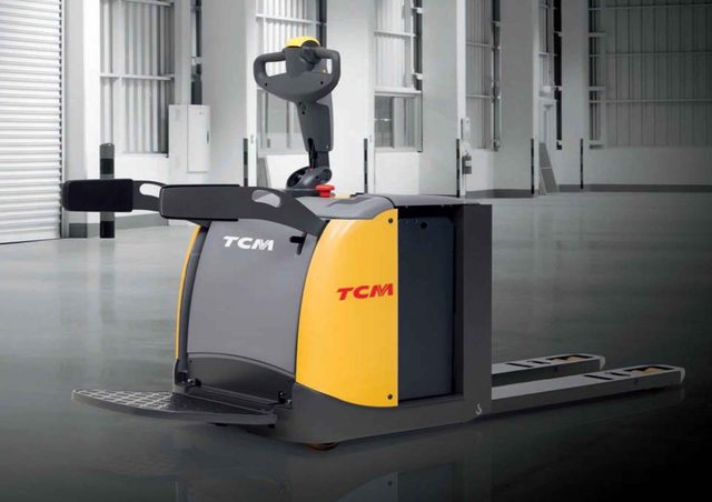 Tcm Ptr Stand Up Rider Pallet Truck Lectura Specs