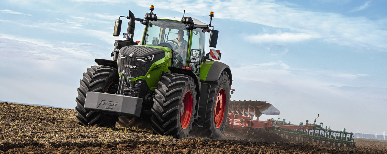 Fendt Vario Powerplus Wd Tractor Specs Lectura Specs