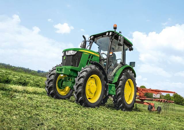 John Deere 5067E 4WD Tractor Specs (2020 - 2024) | LECTURA Specs