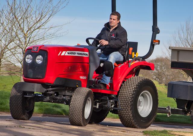 Massey Ferguson MF 1532 MA 4WD Tractor Specs (2018 - 2020) | LECTURA Specs