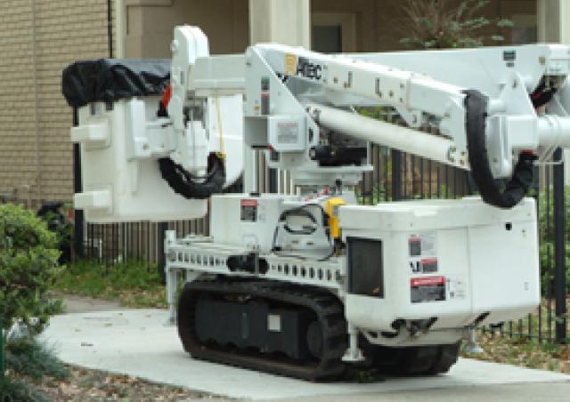 Altec AT37GW Specs (2019 - 2023) | Crawler articulated work platforms ...