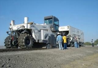 Wirtgen WR 2500 S Specifications & Technical Data (2002-2013) | LECTURA  Specs