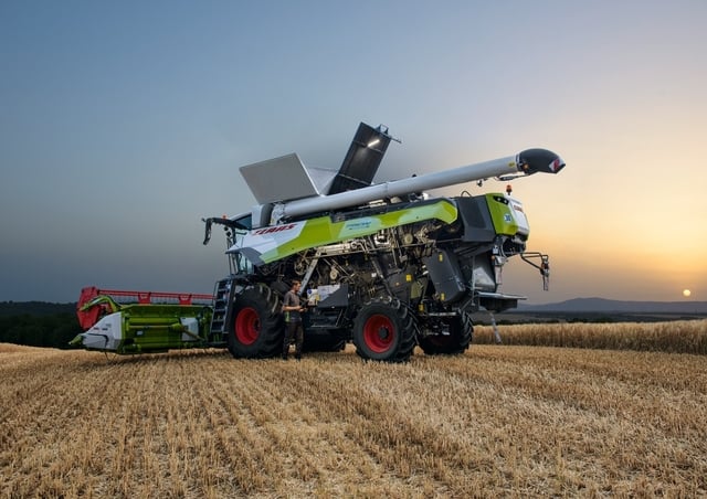 Claas Trion 720 Specifications & Technical Data (2022-2024) | LECTURA Specs