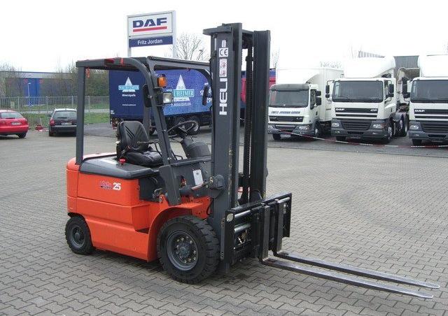 Heli CPD 25 B Electric Forklift Specs (2000 - 2008) | Lift Trucks ...