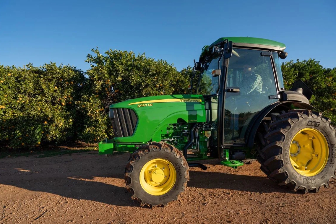 John Deere 5090EN 4WD Tractor Specs (2022 - 2024) | LECTURA Specs