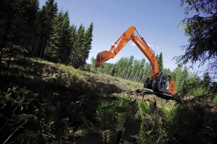 Hitachi ZX 225 USRLC-5 excavator specs (2013 - 2016) | Diggers 