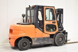 Doosan D 50 Sc 5 Diesel Forklift Specs (2007 - 2008) 