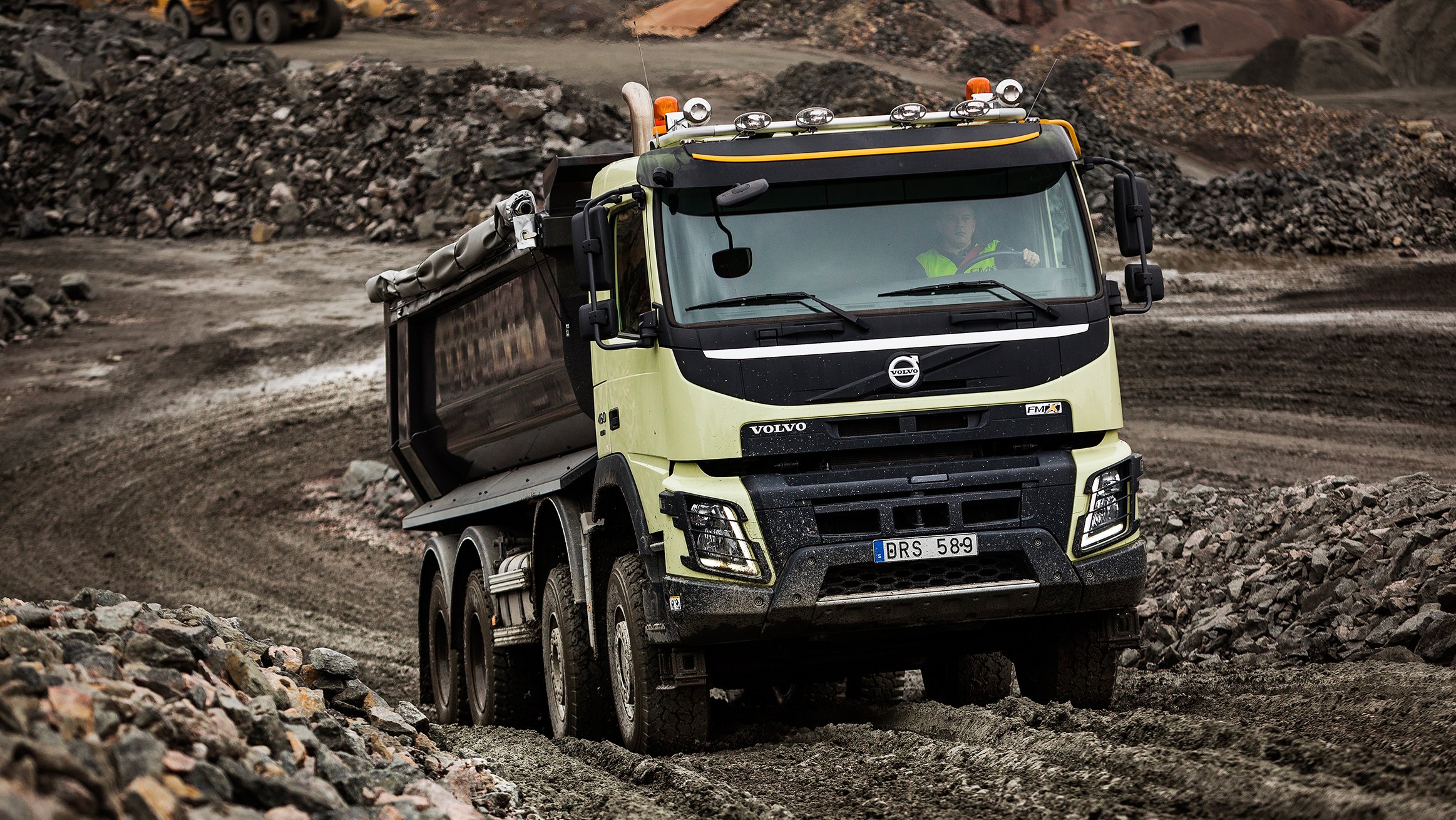 Volvo FMX 4×4 Rigid