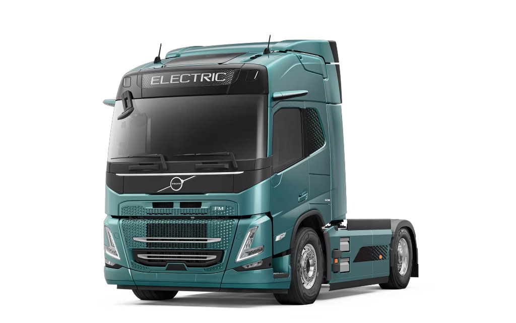 Volvo Trucks FM670 Battery Electric 4x2 Tractor (2022 - 2024) Truck ...