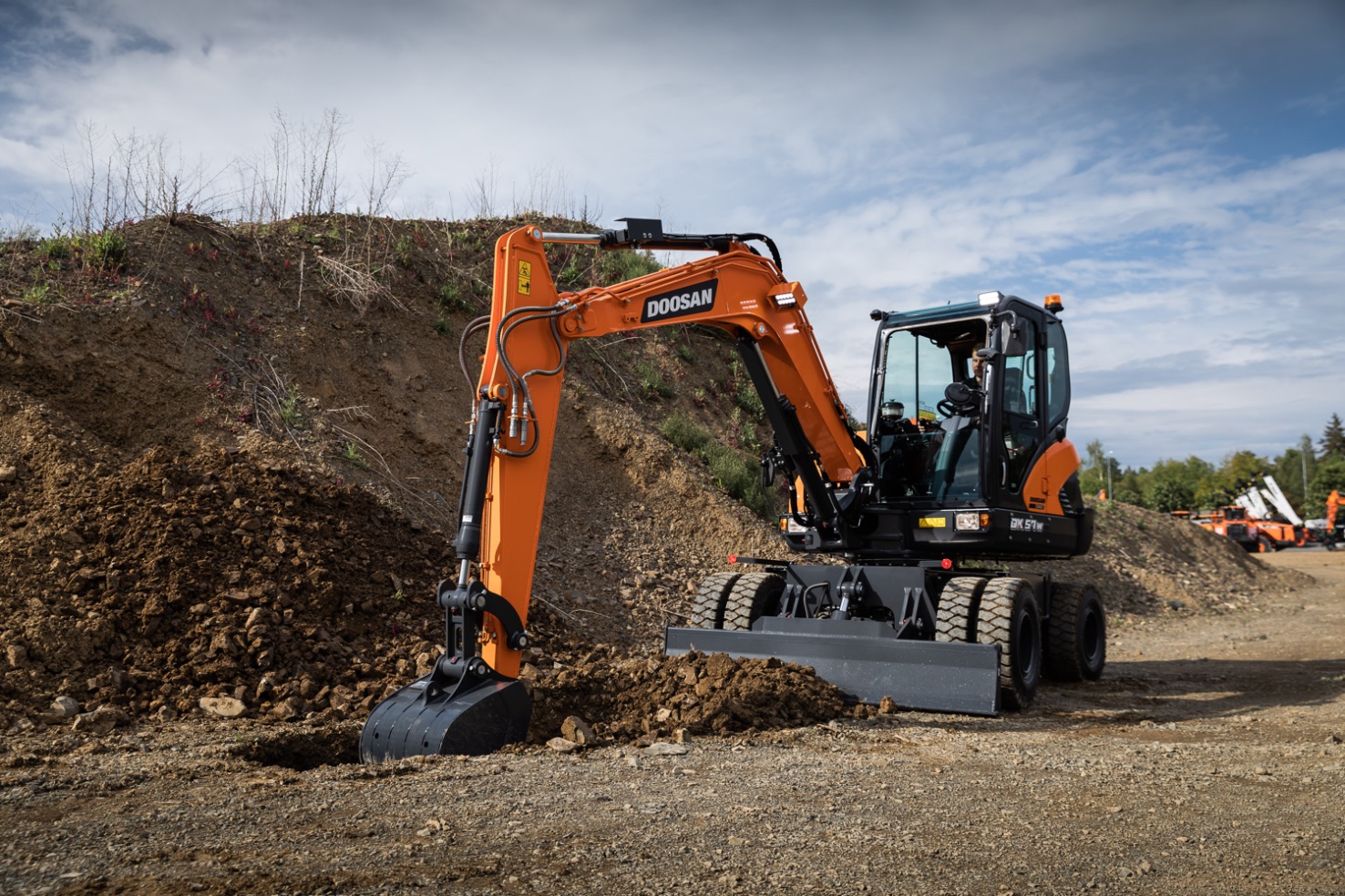 Doosan DX57W-7 excavator specs (2021 - 2023) | Diggers | LECTURA Specs